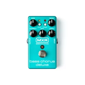 MXR M83 BASS CHORUS Deluxe Bass Effekt Pedál